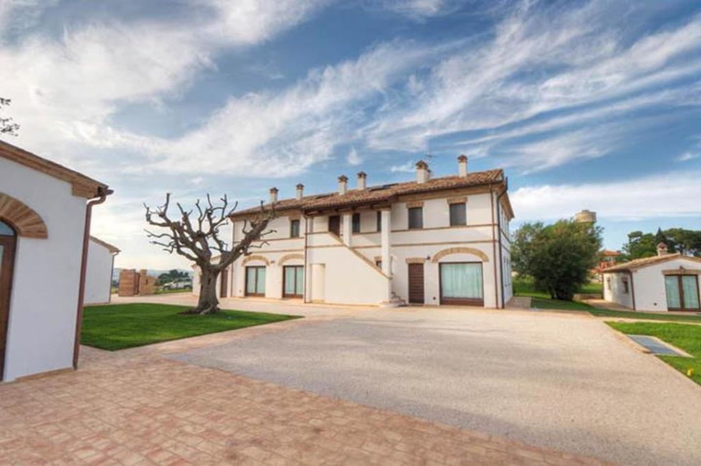 Villa Coralia Agriturismo Osimo Eksteriør billede