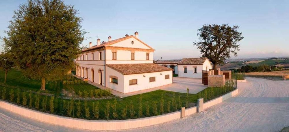 Villa Coralia Agriturismo Osimo Eksteriør billede